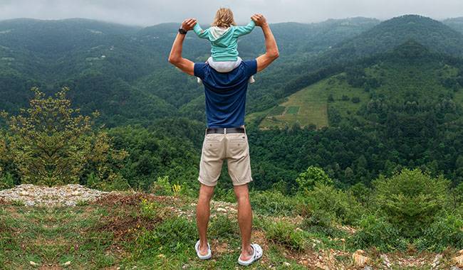 Parents are faced with the daunting task of making compromises - How to hiking